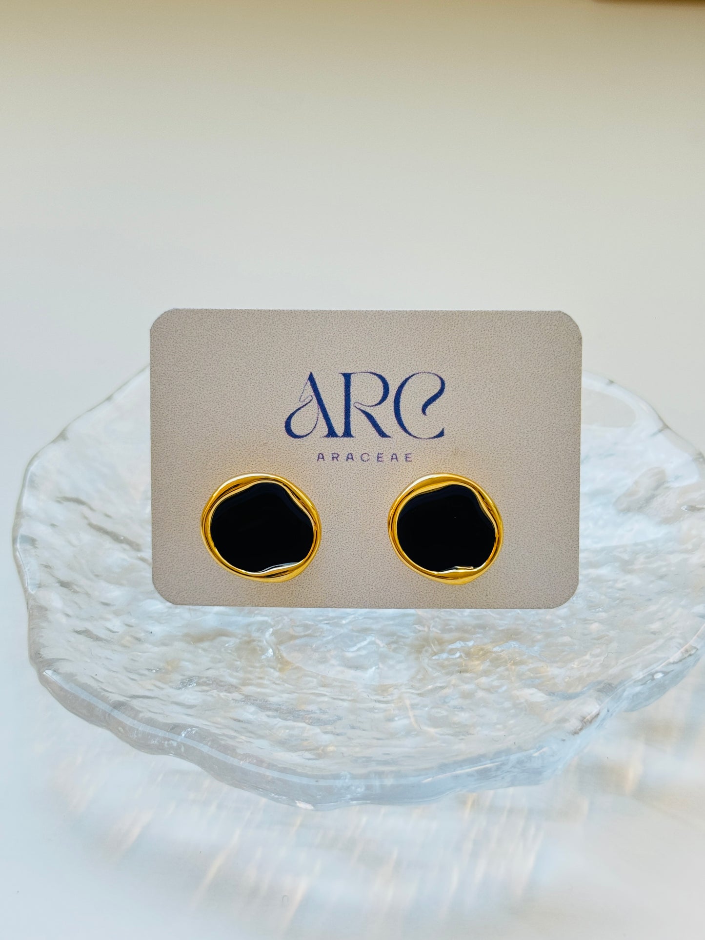 Irregular Black Stud Earrings