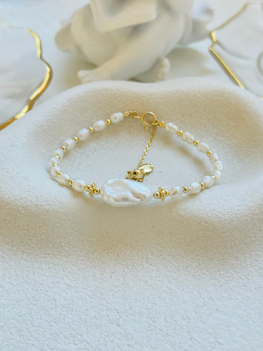 Natural Pearl Bracelet