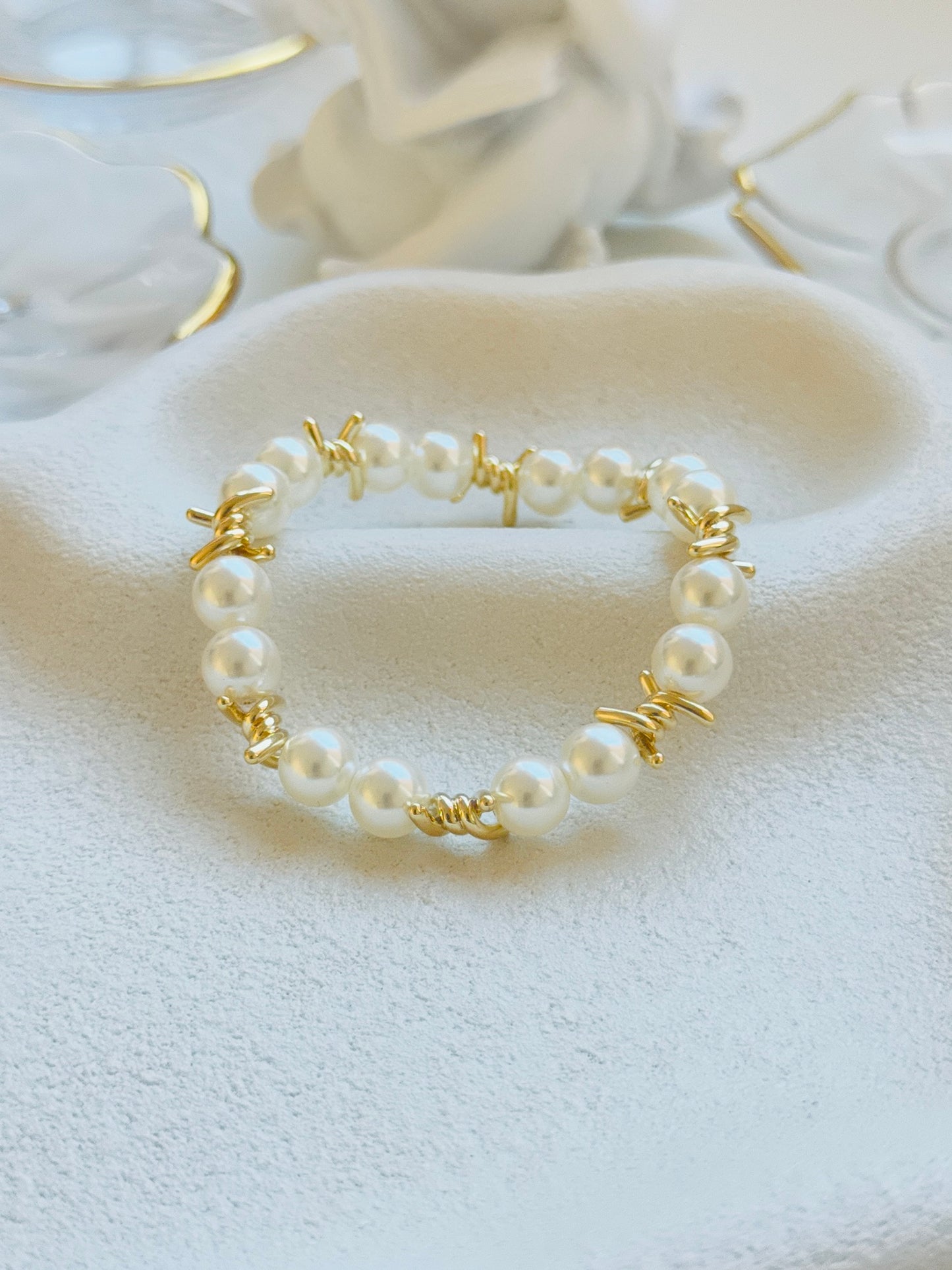 Pearl With Elastic String Bracelet