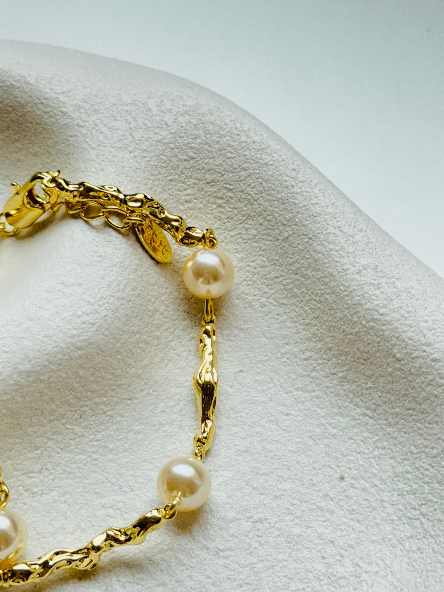 Chain Pearl Bracelet