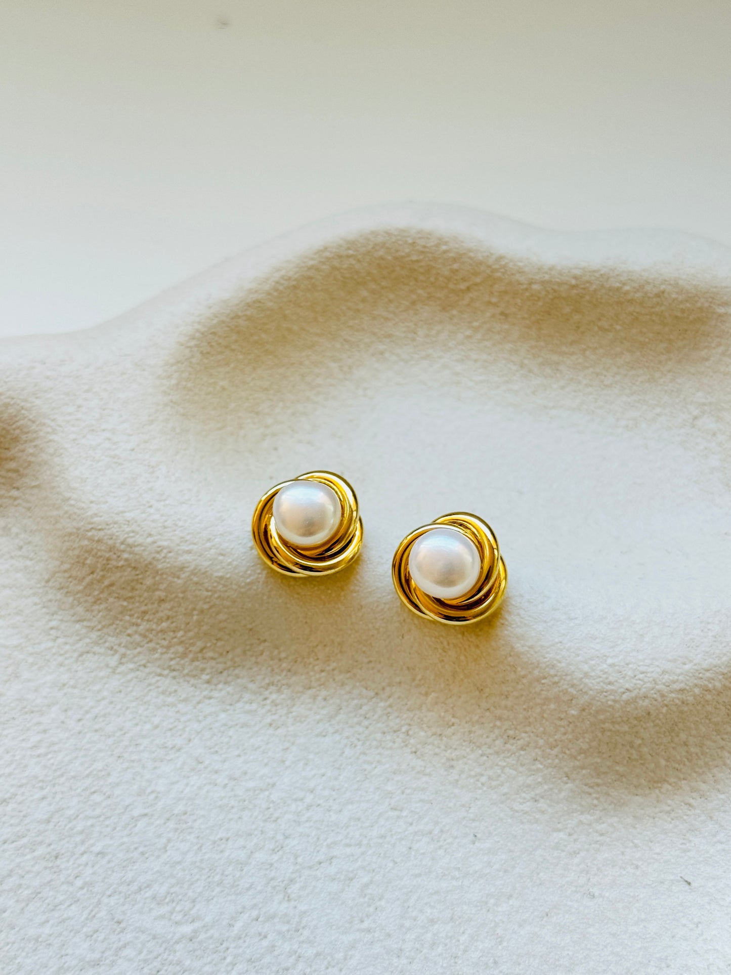 Vintage Pearl Earrings