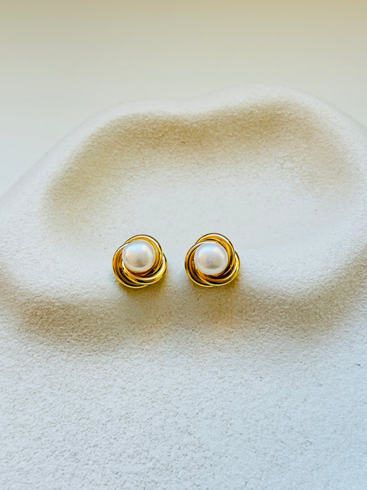 Vintage Pearl Earrings