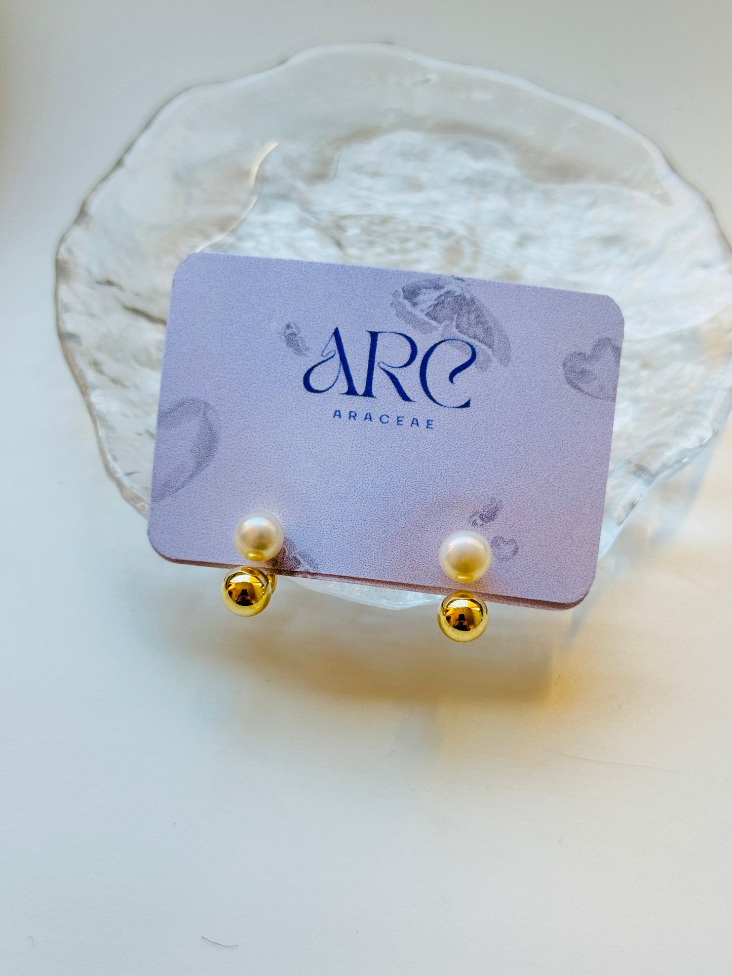 Minimal Two Way Gold and Pearl Earrings