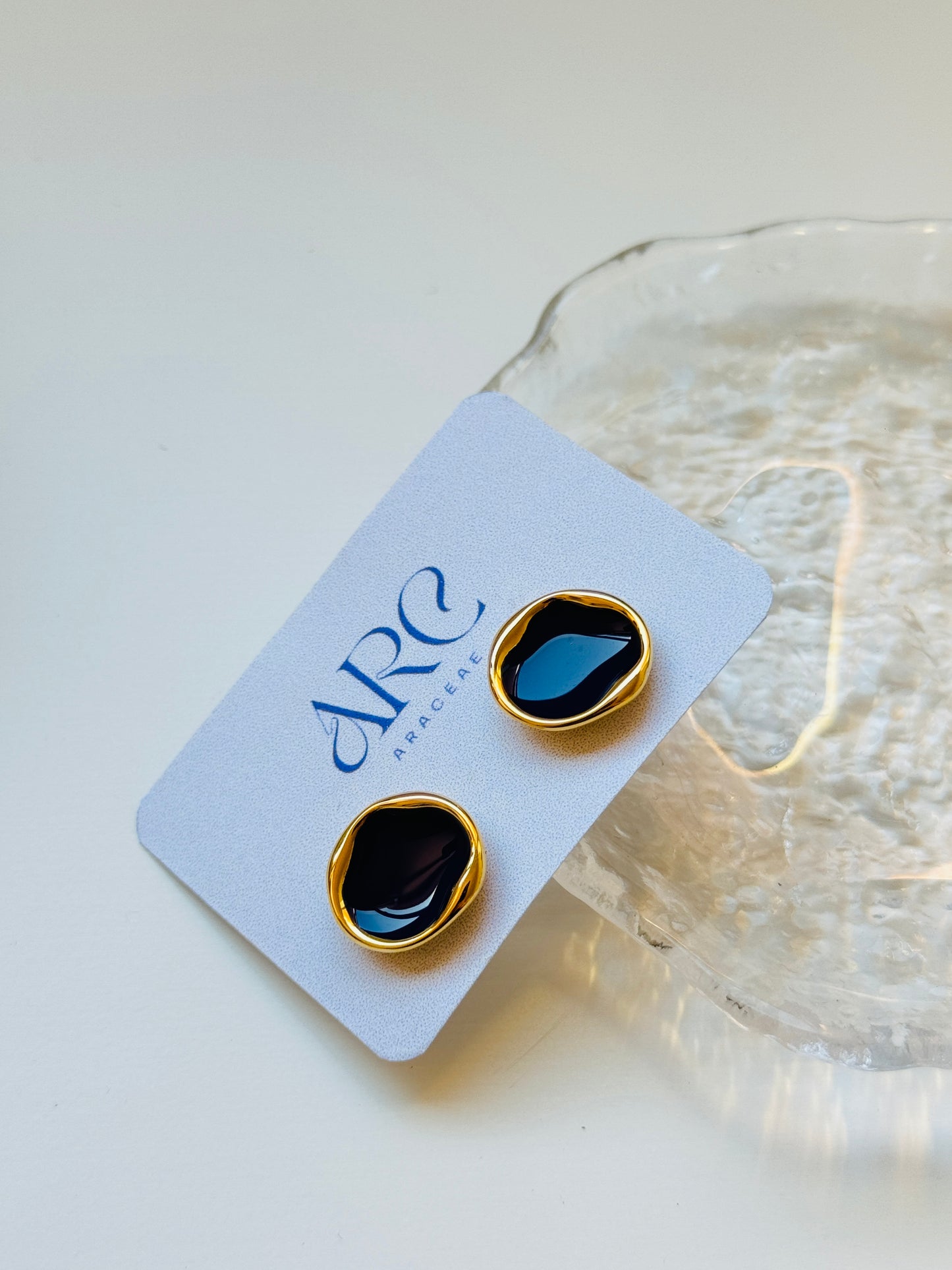 Irregular Black Stud Earrings